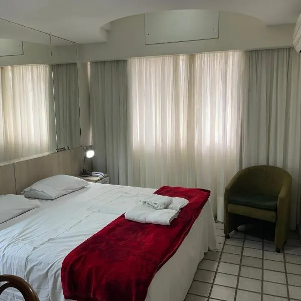 Loft com vista da praia da Costa 612, hotell i Camburi