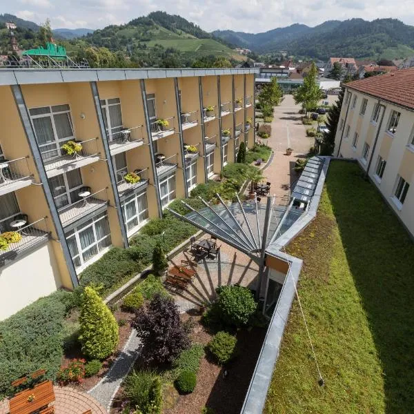 Schwarzwaldhotel Gengenbach، فندق في غينغنباخ