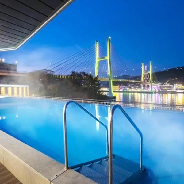 Yeosu Hotel Haven, hotelli kohteessa Yeosu