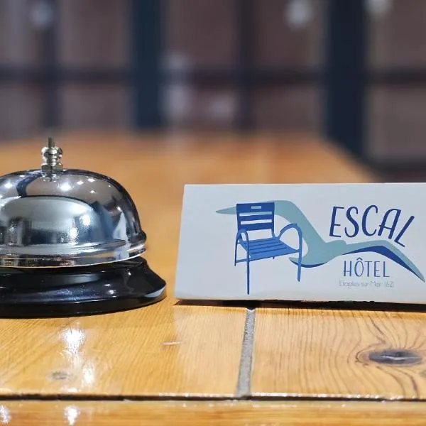 Escal Hôtel、エタプルのホテル