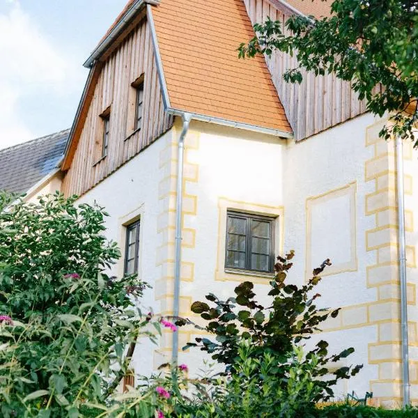 Appartements Adam-Mühle, hotel di Spitz