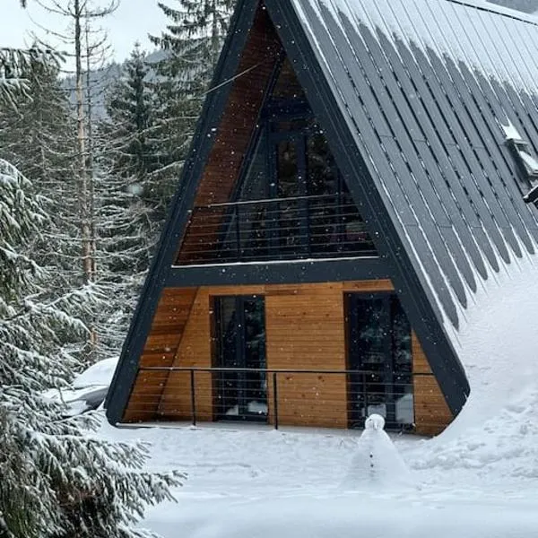 Tramonto Cabin, хотел в Въртоп