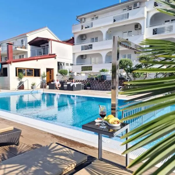 Apartments Silva, hotel em Trogir
