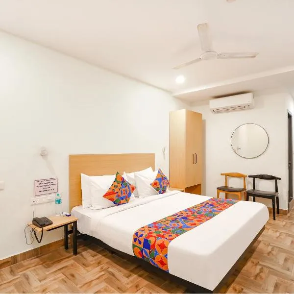 FabHotel Perfect Stays, hotel in Alapakam