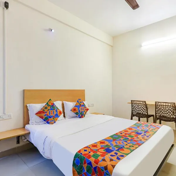 FabHotel Tristar Residency, hotel in Alapakam