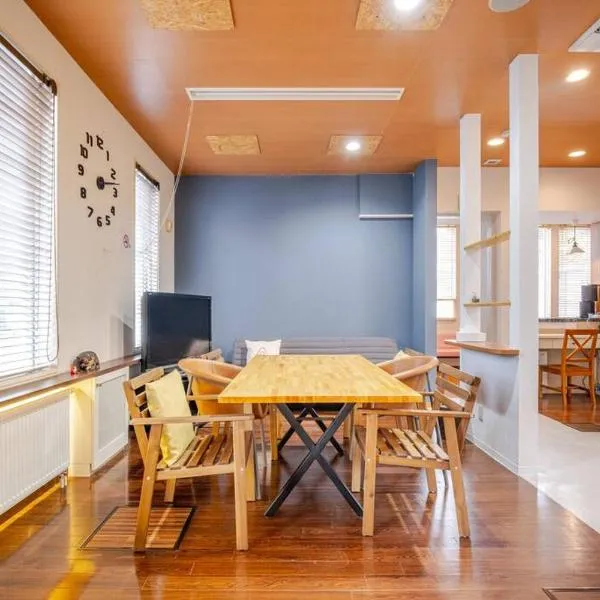 Minowa airbnb، فندق في Iwamizawa