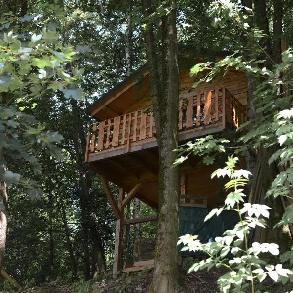 Treehouse Velké Losiny, hotell i Velké Losiny