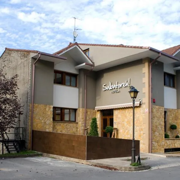 Hotel Salbatoreh, hotel di Legazpia