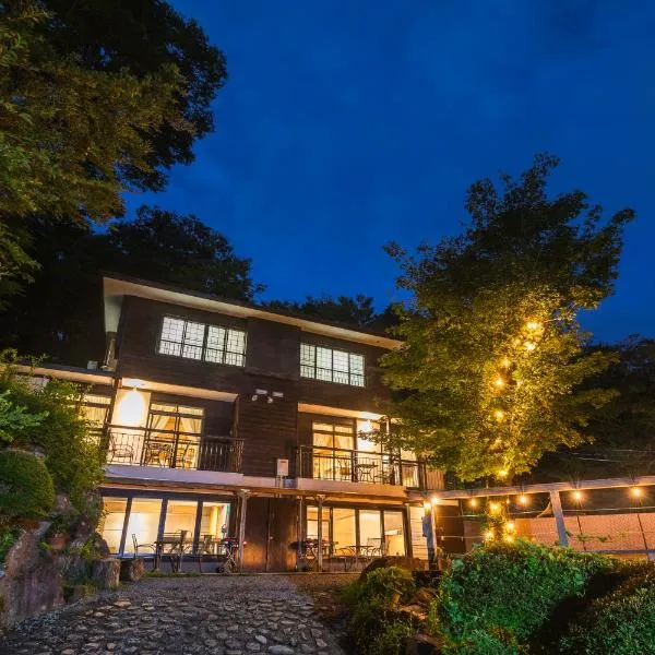 SPRINGS VILLAGE HAKONE Glamping Resort, khách sạn ở Hakone