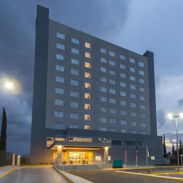 Fiesta Inn Suites Aeropuerto del Bajío, hotel em Romita