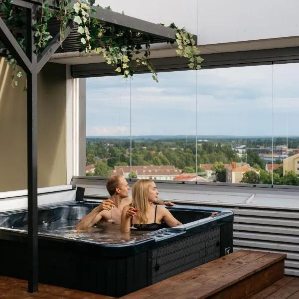 Prime Penthouse Central - jacuzzi and sauna, hotel en Pori