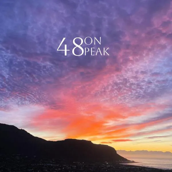 "48 On Peak Overlooking Ocean & Mountain Vistas", hotel di Fish Hoek