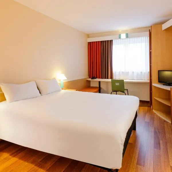 ibis Berlin Dreilinden: Berlin'de bir otel