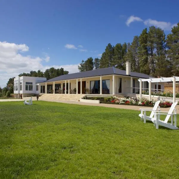 Riversdale Estate Cottages, hotel i Penna