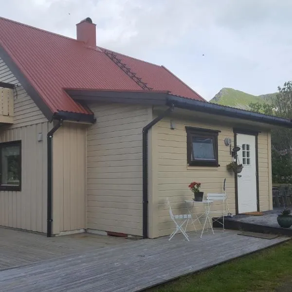 Holiday Home Lofoten, khách sạn ở Rystad