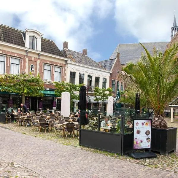 Hotel de Gulden Leeuw, hotell i Makkum