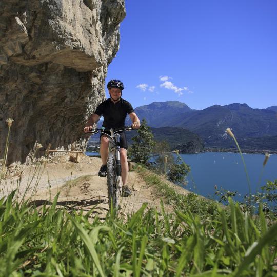 Pédalez et randonnez sur la splendide île d’Elbe