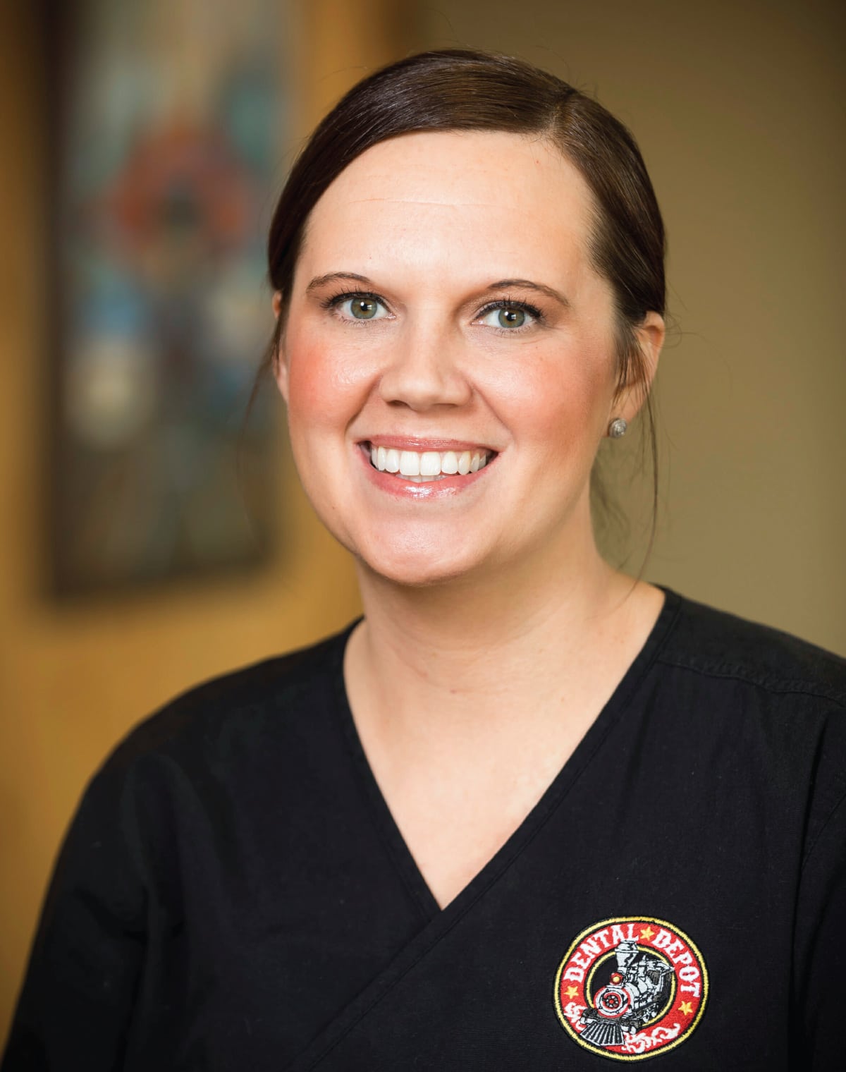 Headshot of Dr. Kellie Ophus, dentist in Norman at Dental Depot.