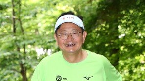 57세에 철인3종 개인 최고기록… “인공관절도 제 질주를 막을 수 없죠”[양종구의 100세 시대 건강법]