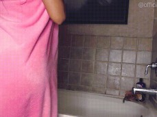 Naked Twerk After Shower(Jada Kai) gif