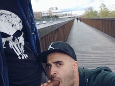 Leo Bulgari & Xisco Xisco risky public blowjob 0211- gif