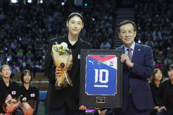 '10번' 김연경. 연합뉴스