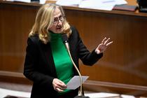 Nicole Belloubet, la ministre de l’Education nationale, lors d’une séance de questions au gouvernement à l’Assemblée nationale à Paris, le 26 mars 2024. 