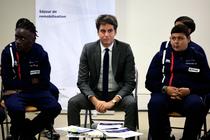 Gabriel Attal dans un lycée à Nice, le 22 avril 2024. 