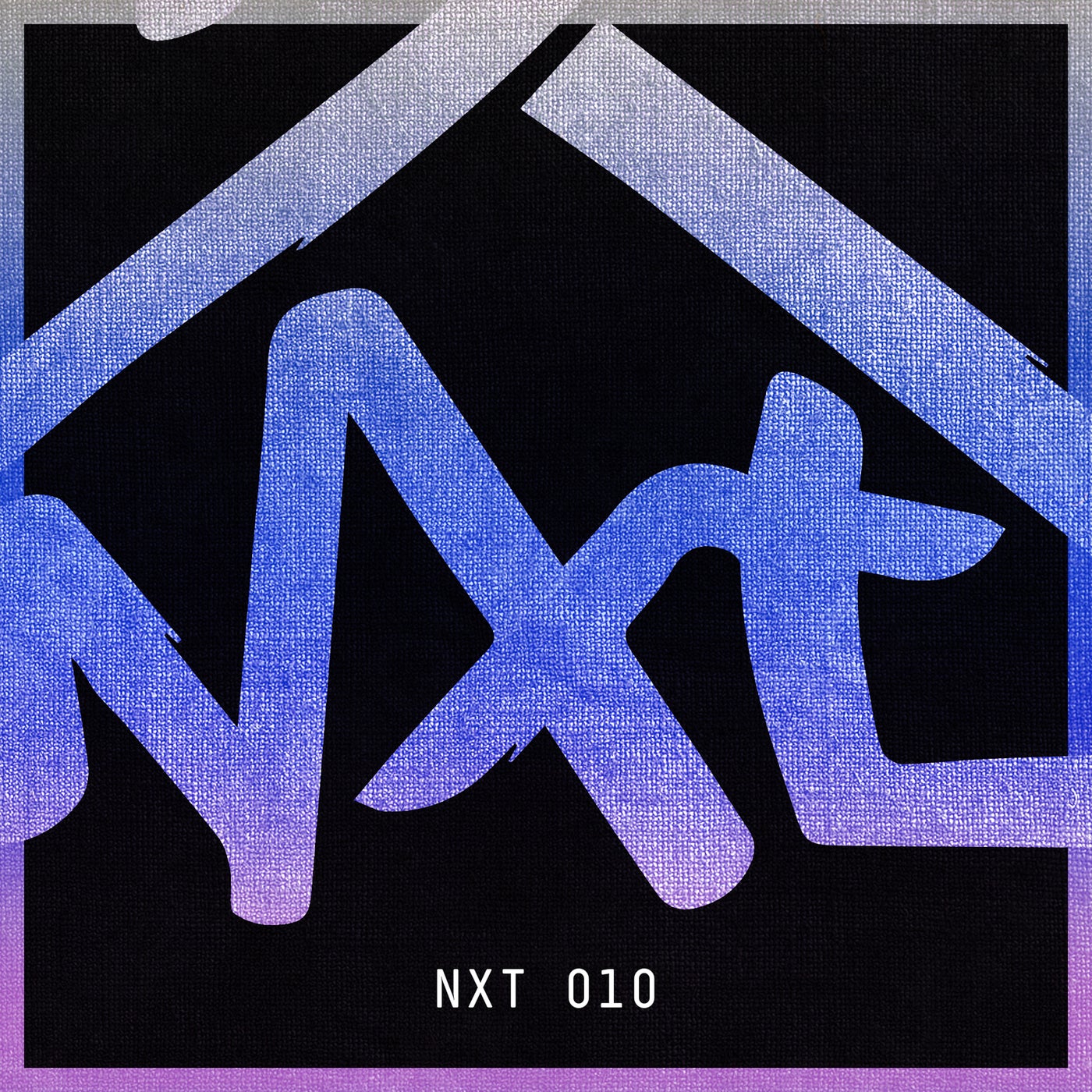 NxT010