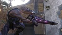 A Kig-Yar sniper in Halo 3.