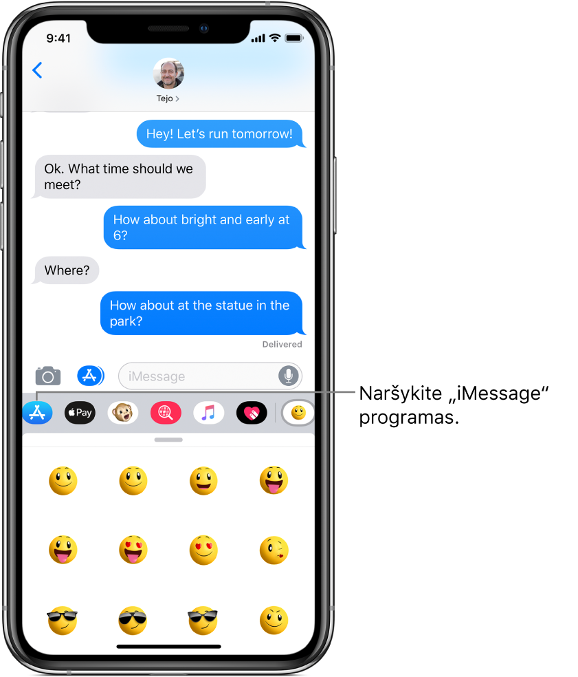 „Messages“ pokalbis ir pasirinktas „iMessage“ programų naršyklės mygtukas. Atidarytos programos stalčiuje rodomi šypsenėlių lipdukai.