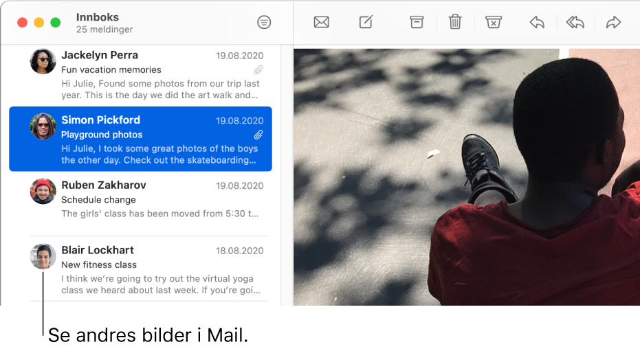 Mail-vinduet som viser meldingslisten med avsenderens navn og bilde.