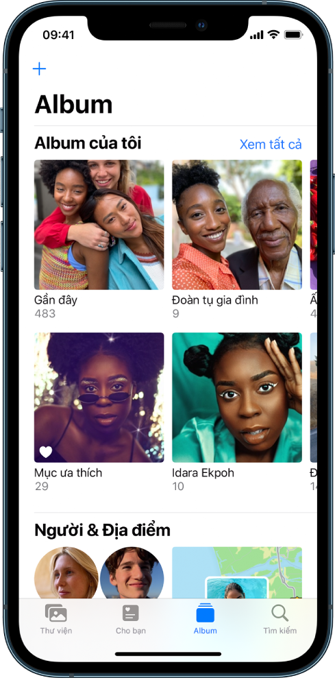 Tab Album nằm ở cuối màn hình được chọn. Bên dưới đề mục Album của tôi, màn hình có các album Gần đây, Ấn Độ kỳ thú, Mục ưa thích và Đi xe đạp. Bên cạnh đề mục Album của tôi là nút Xem tất cả. Ở góc trên cùng bên trái của màn hình là nút thêm.