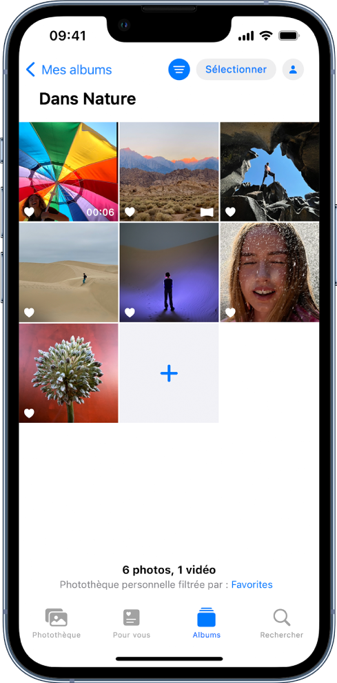 Le bouton Albums est sélectionné en bas de l’écran et un album photo est ouvert. Dans le coin supérieur droit de l’écran, le bouton Filtre est sélectionné et les photos filtrées sont affichées dans une grille à l’écran.