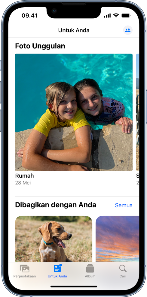 Di app Foto, layar Untuk Anda menampilkan koleksi foto Dibagikan dengan Anda.