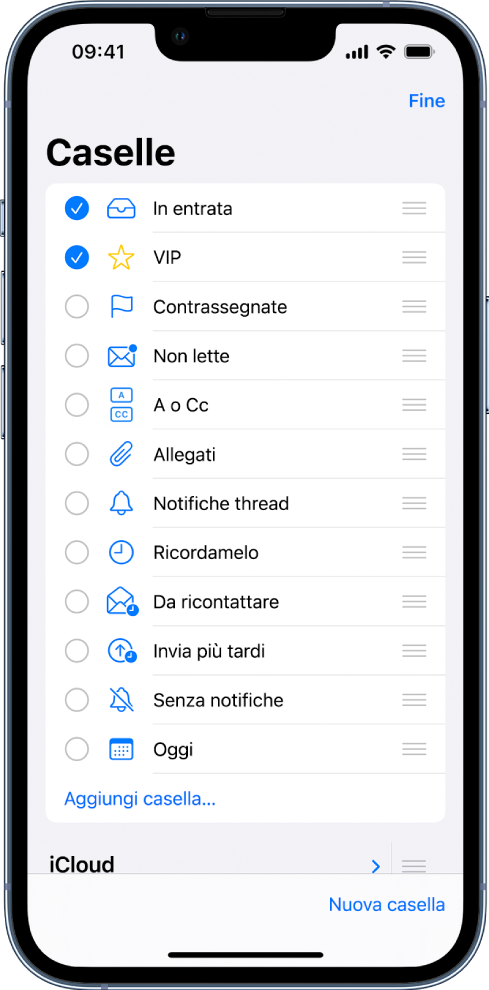 La scherma di modifica delle caselle. Le caselle opzionali sono elencate dall'alto al basso con un segno di spunta sulla sinistra. Le caselle opzionali includono “In entrata”, VIP, Contrassegnate, “Non lette”, Allegati, Ricordamelo e altro ancora Nell'angolo in basso a destra dello schermo è presente un pulsante “Nuova casella”.