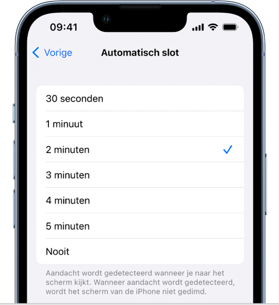 Het scherm 'Automatisch slot', met instellingen voor de tijdsduur waarna de iPhone automatisch wordt vergrendeld.