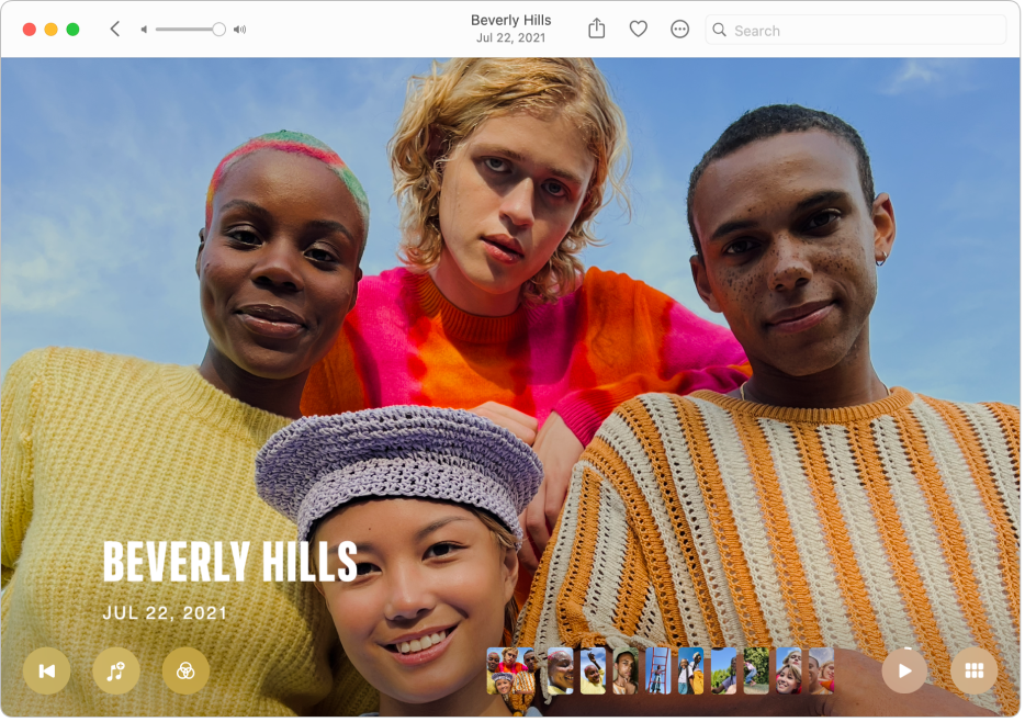 La fenêtre Photos affichant un souvenir avec des boutons pour contrôler et modifier l’affichage des éléments du souvenir.