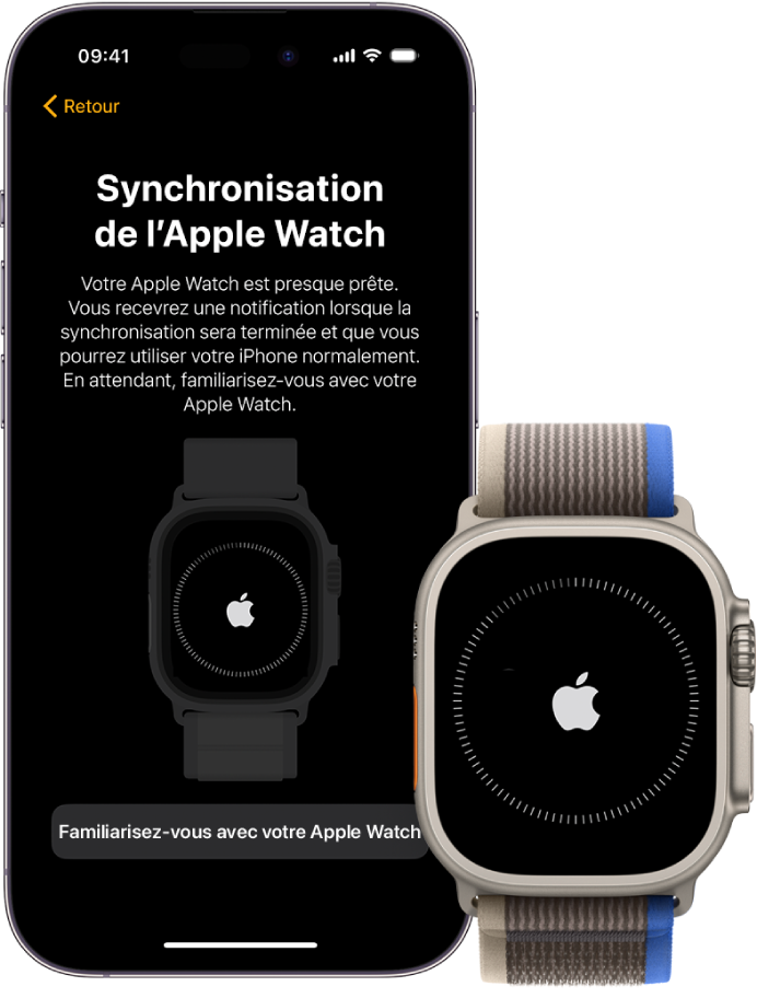 Un iPhone et une Apple Watch Ultra, côte à côte. L’écran de l’iPhone affiche « Synchronisation de l’Apple Watch ». L’Apple Watch Ultra affiche la progression de la synchronisation.