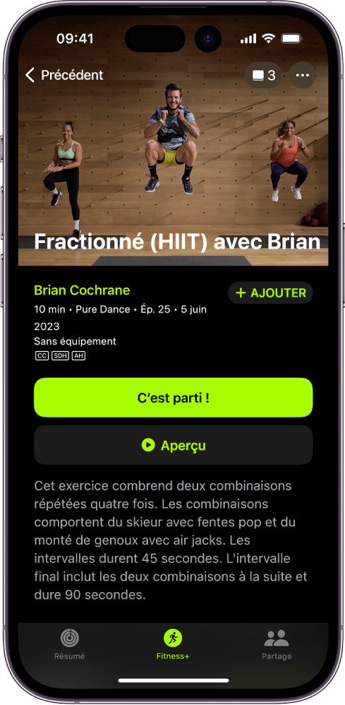 L’écran Apple Fitness  affichant un exercice. Une image de coachs effectuant un exercice apparaît en haut de l’écran. Le titre de l’exercice et le nom du coach animant l’exercice se trouvent au centre de l’écran. Au-dessus des détails de l’exercice figurent les boutons permettant de démarrer l’exercice et d’en obtenir un aperçu.