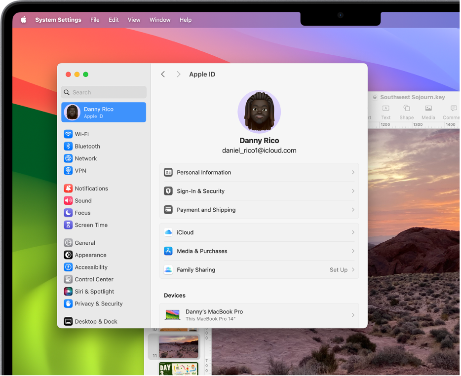 Робочий стіл Mac з вікном Системних параметрів Apple ID і відкритим документом Keynote,