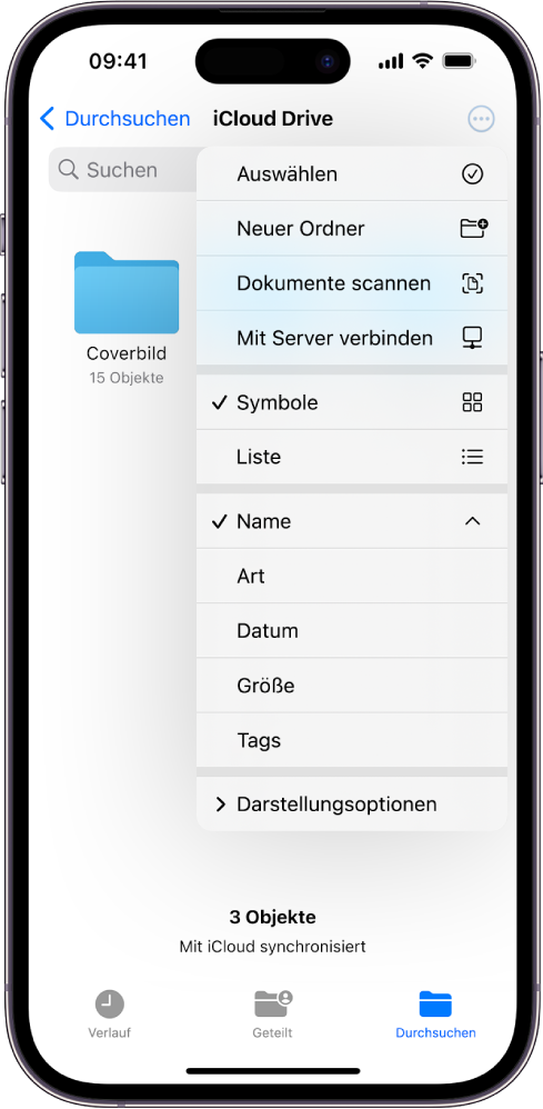 Die App „Dateien“ mit der ausgewählten Taste „Mehr“. Im sichtbaren Menü werden die Optionen „Auswählen“, „Neuer Ordner“, „Dokumente scannen“ und „Mit Server verbinden“ angezeigt. Darunter befinden sich die Anzeigeoptionen „Symbole“ und „Liste“. Ganz unten sind die Sortierungsoptionen „Name“, „Art“, „Datum“, „Größe“, und „Tags“ gefolgt von „Darstellungsoptionen“.