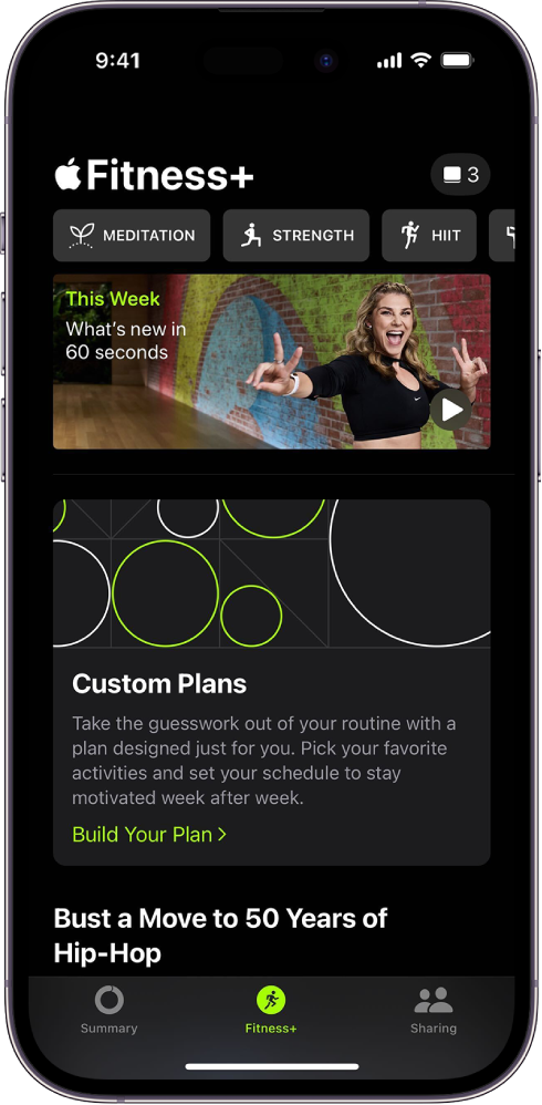 The Apple Fitness  screen showing different types of workouts available and an area where you can build a Custom Plan.