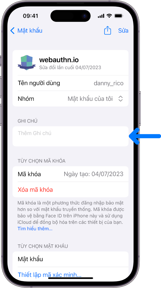 Một màn hình mã khóa trong Chuỗi khóa iCloud, với thông tin về mã khóa và một nơi để thêm và xem ghi chú.