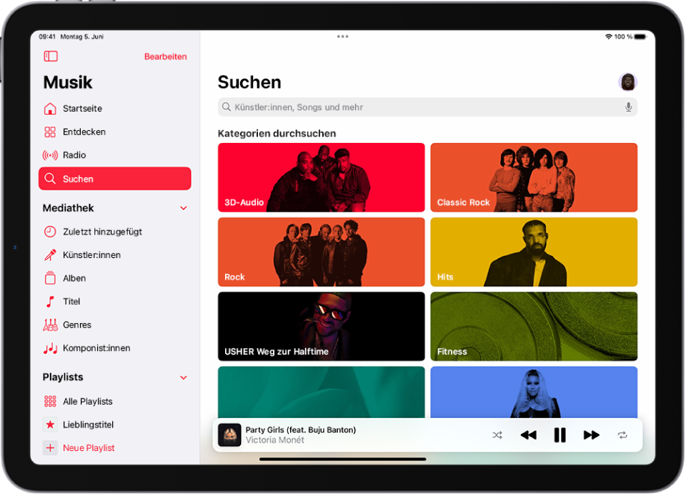Der Bildschirm „Suchen“ mit der Seitenleiste links und einem Suchfeld oben rechts. Darunter werden im Bereich zum Entdecken von Kategorien mehrere Kategorien angezeigt. Unten rechts befindet sich der Player.