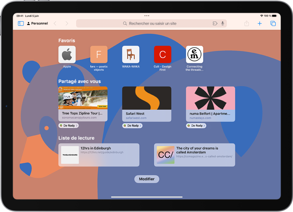 La page de démarrage de Safari, qui affiche les sites web favoris, les sites web partagés avec vous et les sites web enregistrés dans votre liste de lecture. En bas de l’écran se trouve le bouton Modifier.