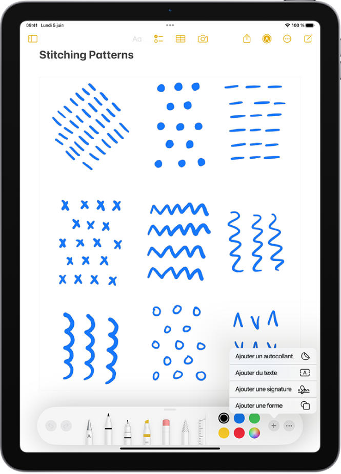 La barre d’outils d’annotation est ouverte au bas d’une note dans l’app Notes et le bouton Ajouter qui se trouve dans le coin inférieur droit de l’écran est sélectionné. Les options suivantes sont disponibles dans le menu Ajouter : Ajouter un autocollant, Ajouter du texte, Signature et Ajouter une figure.