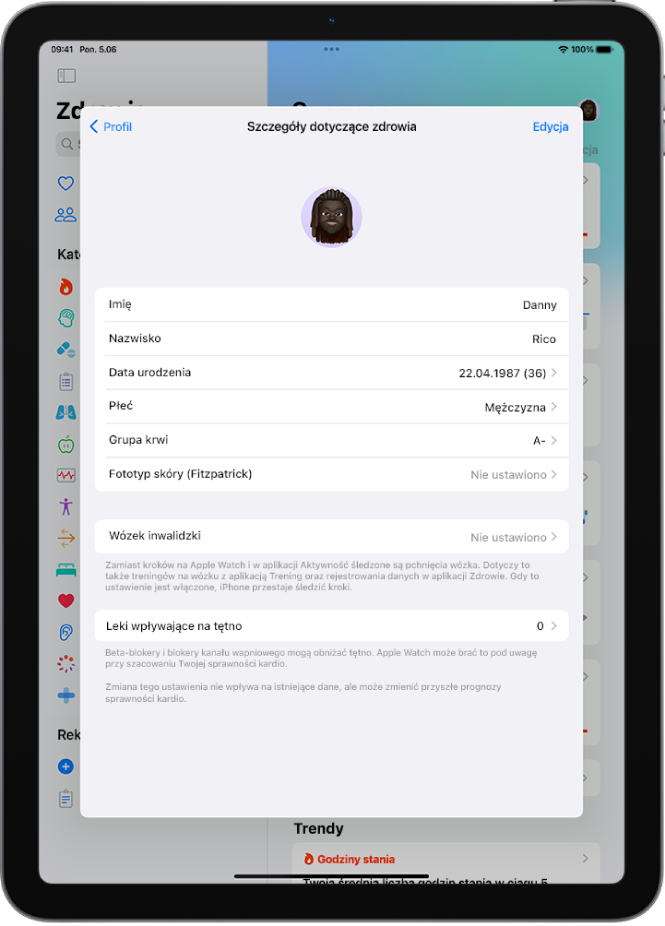 Ekran szczegółów dotyczących zdrowia. Widoczne są pola z imieniem i nazwiskiem, datą urodzenia, grupą krwi oraz innymi informacjami.