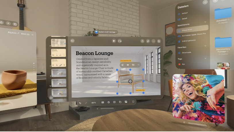 Auf der Apple Vision Pro sind mehrere Apps geöffnet und vor der nutzenden Person bzw. um sie herum angeordnet.