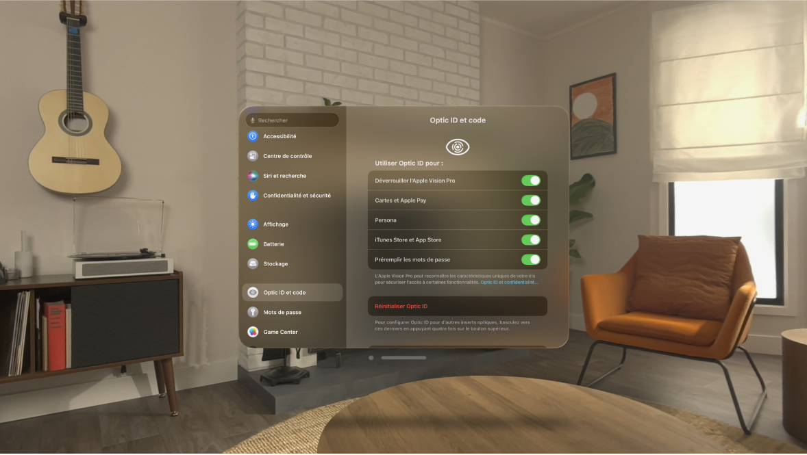 Réglages « Optic ID et code » sur l’Apple Vision Pro, affichant des options pour utiliser Optic ID pour le déverrouillage, la Persona, et plus encore, et pour réinitialiser Optic ID.
